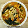 Soupe au quinoa, kale et haricots blancs