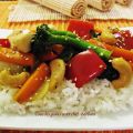 Sauté de poulet et de légumes aux noix de cajou