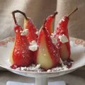Poires pochées au coulis de framboise